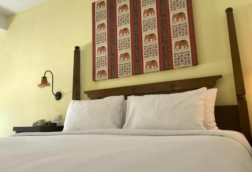 اتاق لوکس, Ao Nang Colors Hotel   Aonang Beach
