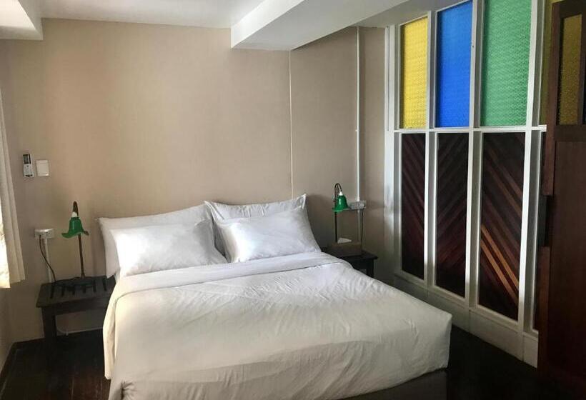 1 Bedroom Penthouse Apartment, Ao Nang Colors Hotel   Aonang Beach