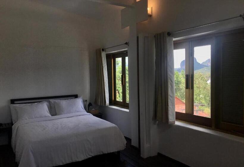 1 Bedroom Penthouse Apartment, Ao Nang Colors Hotel   Aonang Beach