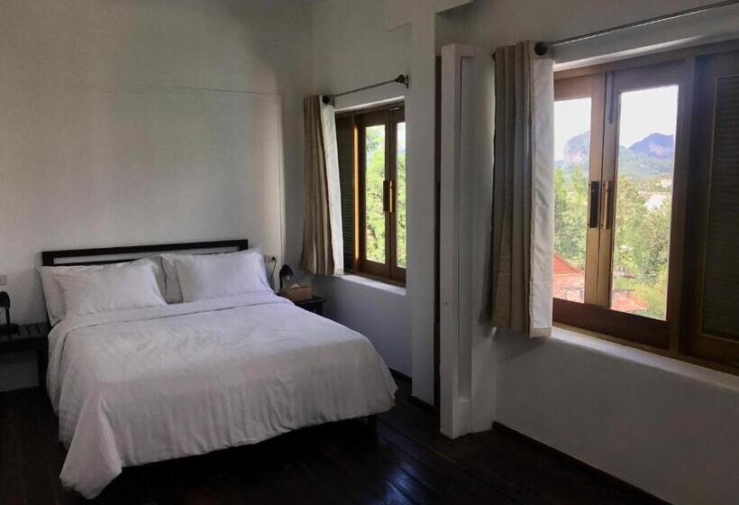 1 Bedroom Penthouse Apartment, Ao Nang Colors Hotel   Aonang Beach