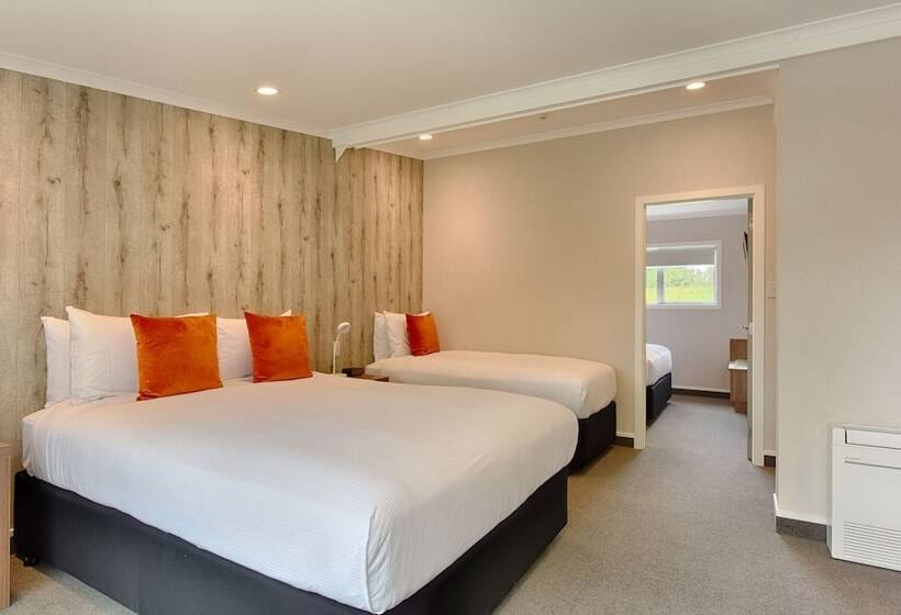 Семейный Номер, Croydon Lodge