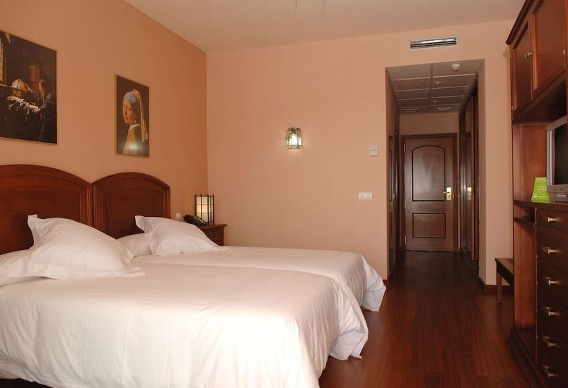 Семейный Номер, Wellness Marbella Hills