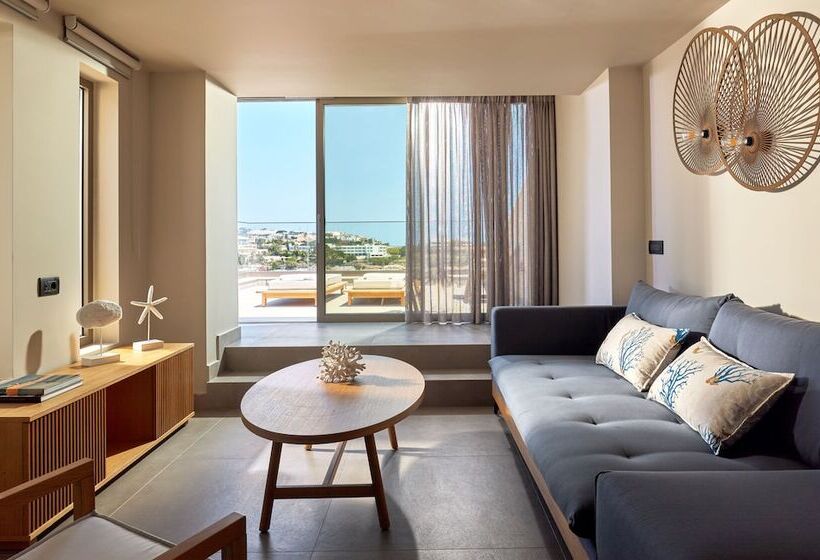 سوئیت اجرایی با چشم‌انداز دریا, Castello Infinity Suites   Adults Only