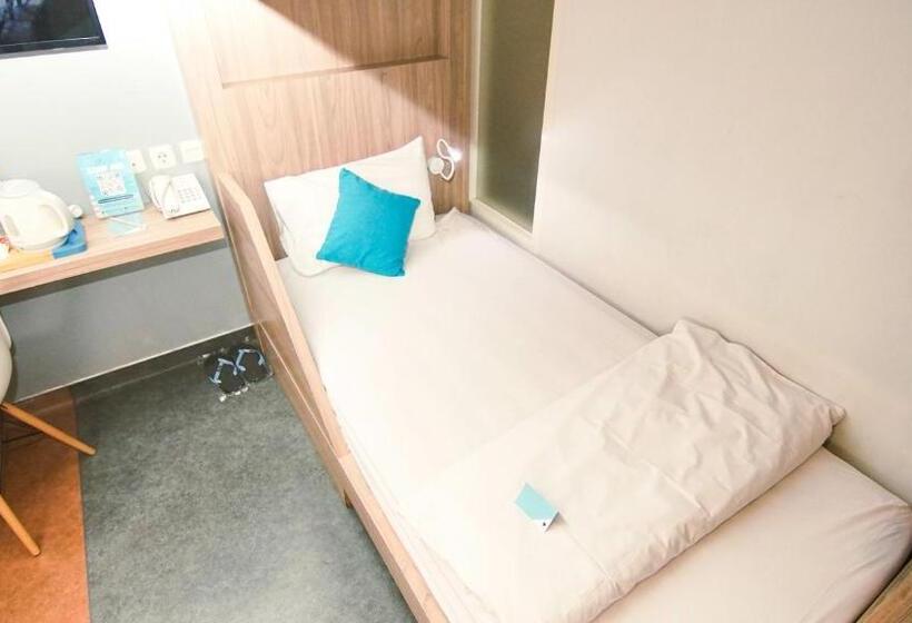 Quarto Estandar, Kapal Garden Hotel Malang