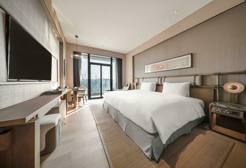 Номер Deluxe Вид на Сад, Ocean Spring Resort Chengdu   Mgallery