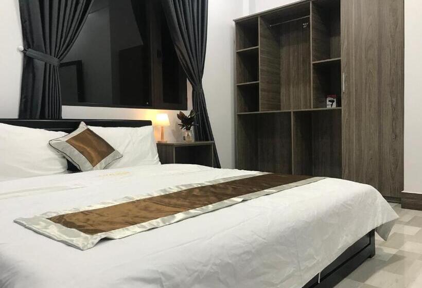 اتاق لوکس, Hoa Mai Plus Hostel