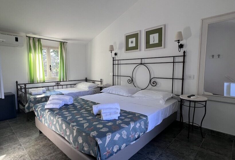 Номер Стандарт Трехместный, Cefalù Resort   Sporting Club
