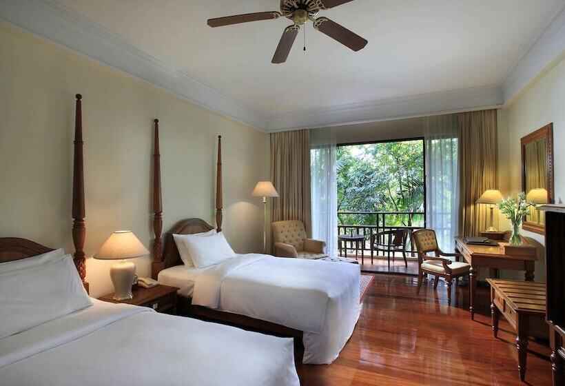 اتاق سوپریور, Sofitel Angkor Phokeethra Golf & Spa Resort