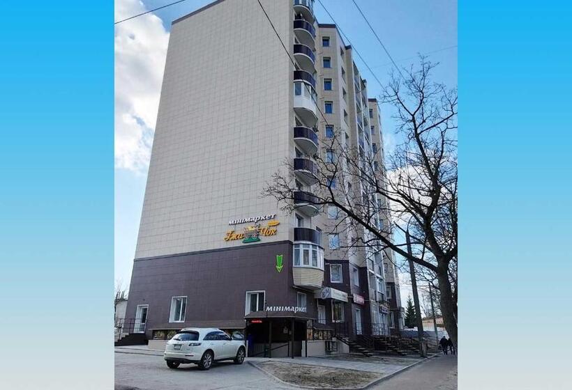 标准工作室, Molex Apartments 3