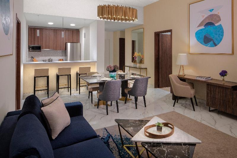 Апартаменты Superior 2 Спальни, Avani Plus Palm View Dubai Hotel & Suites
