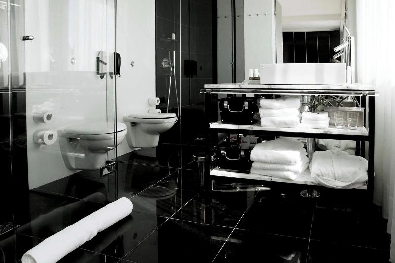 اتاق استاندارد با تخت دو نفره بزرگ, 101 Hotel, A Member Of Design Hotels