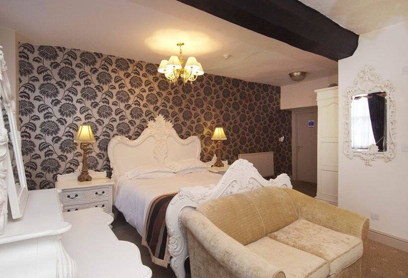 Номер Superior, The Old Crown Coaching Inn