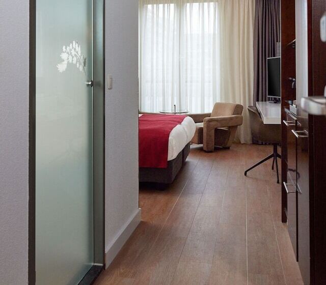 Superior Room, Westcord Fashion Hotel Amsterdam