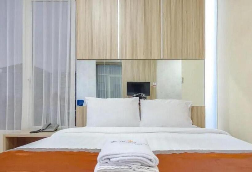 Номер Стандарт, De Malang Sweet Homestay Syariah Mitra Reddoorz
