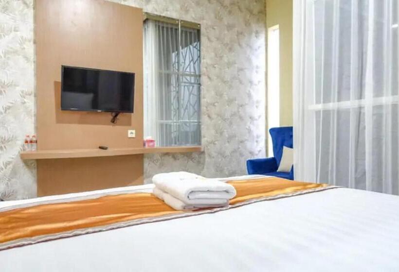 Номер Стандарт, De Malang Sweet Homestay Syariah Mitra Reddoorz