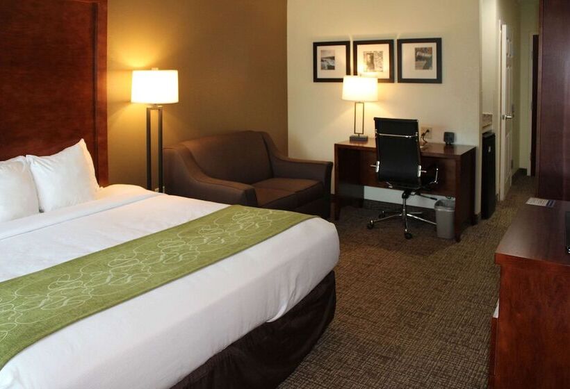 Люкс Адаптированный для Инвалидов, Holiday Inn Express & Suites Leesburg   Historic District, An Ihg
