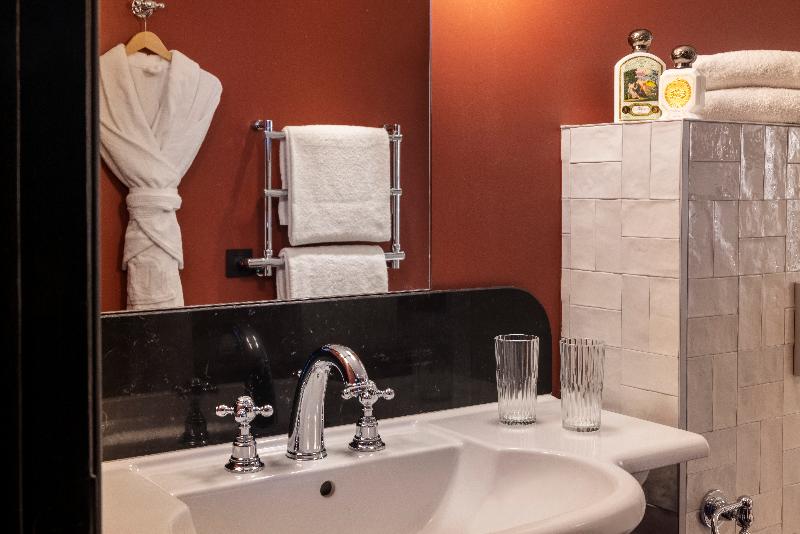 Люкс Кровать Кинг, Holiday Inn Express & Suites Leesburg   Historic District, An Ihg