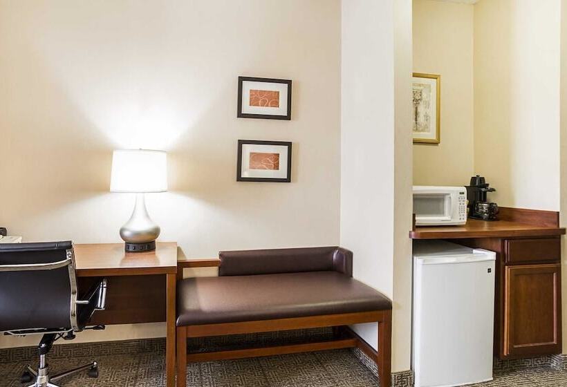 Люкс, Comfort Suites