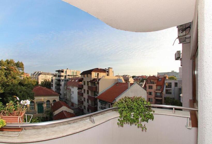 آپارتمان 1 خوابه با بالکن, Ego   Free Parking   Top Central Location