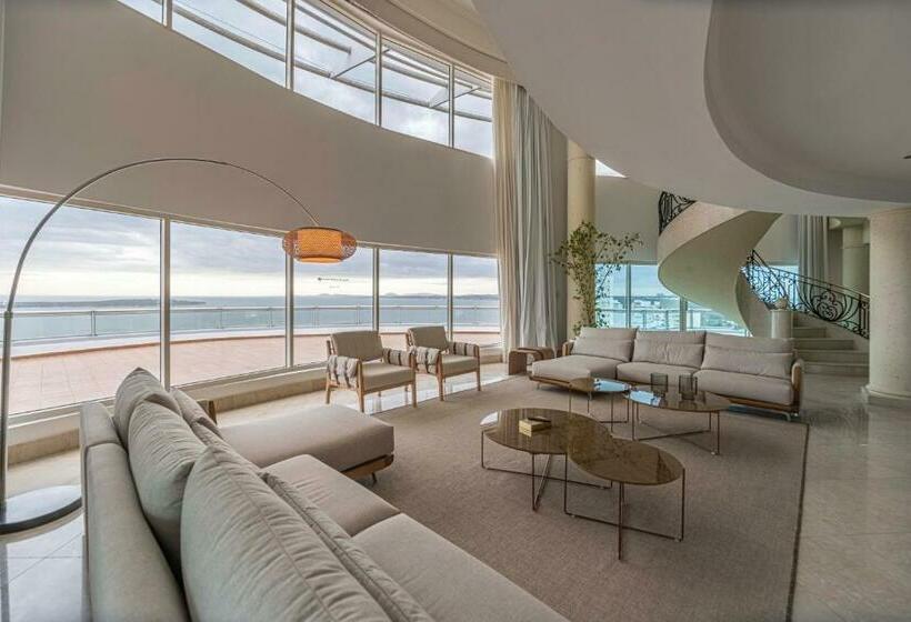 سوییت, Enjoy Punta Del Este