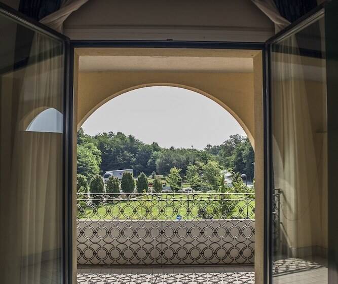 اتاق سوپریور, Just Hotel Lomazzo Fiera