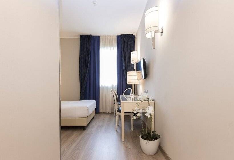 اتاق سوپریور, Just Hotel Lomazzo Fiera