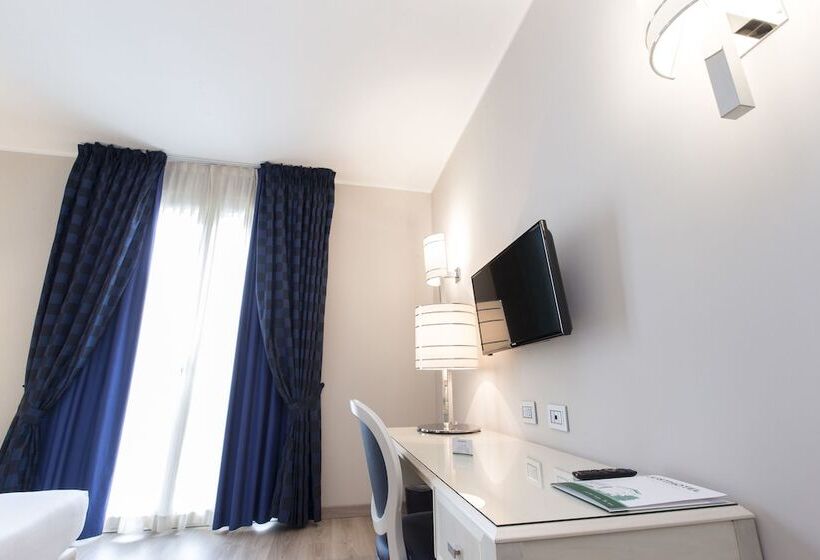 اتاق سوپریور, Just Hotel Lomazzo Fiera