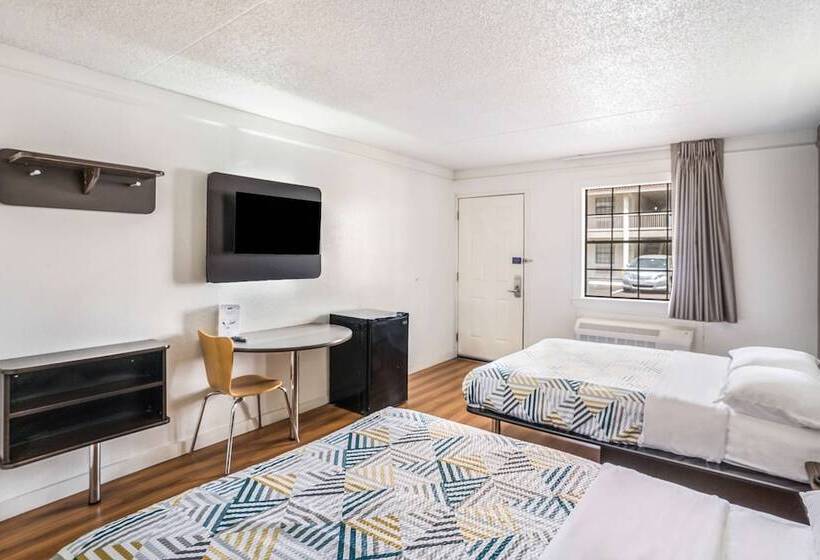 اتاق استاندارد با 2 تخت دوبل, Motel 6dallas, Tx  Market Center