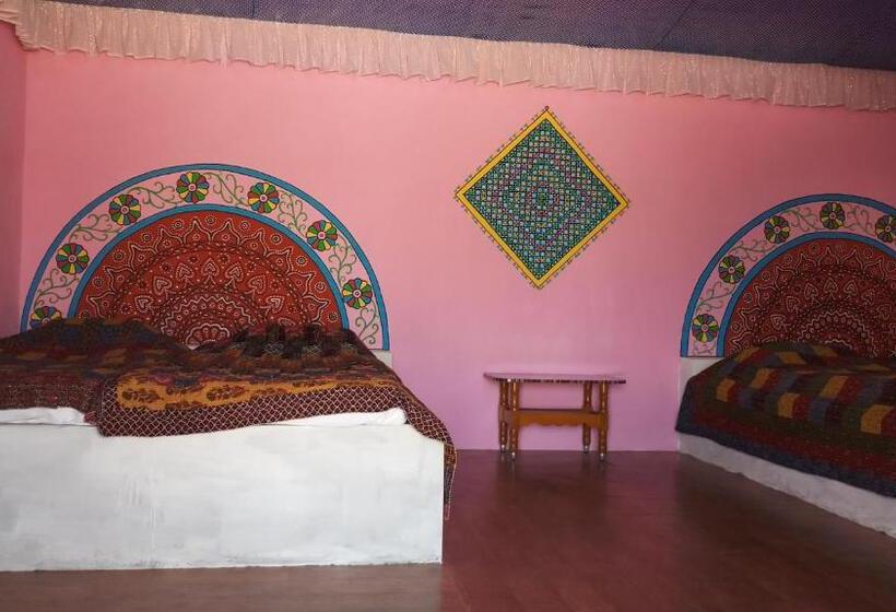 家庭间, Mahefeel E Rann Resort