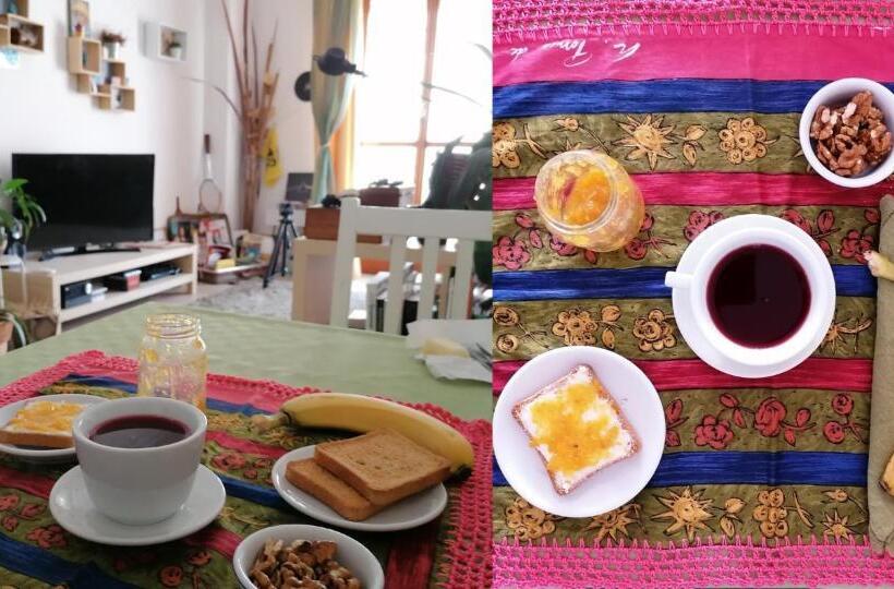 اتاق استاندارد با سرویس بهداشتی مشترک, Your Room In Catania