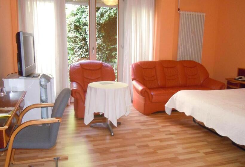 Economy Triple Room, Swiss Lodge Nassa Garni