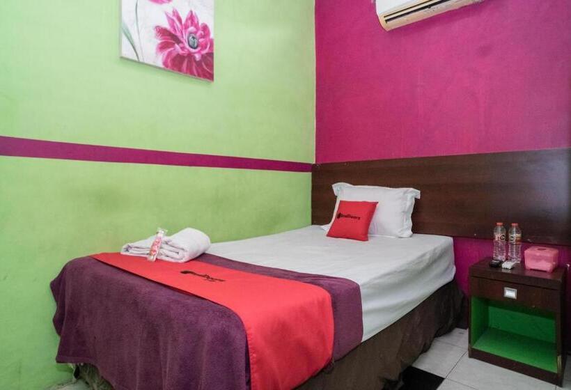 Номер Стандарт, Reddoorz Near Uniska Banjarmasin
