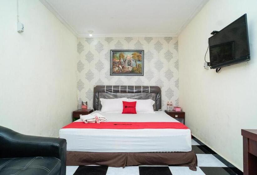 Номер Deluxe, Reddoorz Near Uniska Banjarmasin