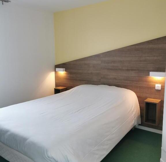 Номер Стандарт, Fasthotel Paris Ouest Bouafle