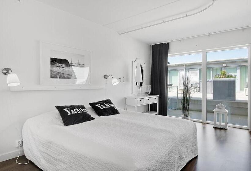 标准工作室, L Kungshamn Suites
