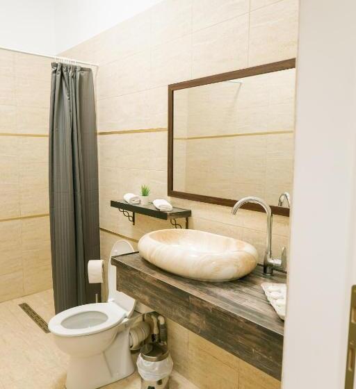 استودیو خانوادگی, Chic Studio