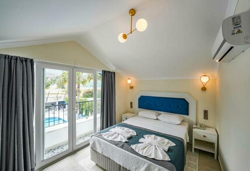 اتاق استاندارد با بالکن, Blue Pearl Hotel& Villas