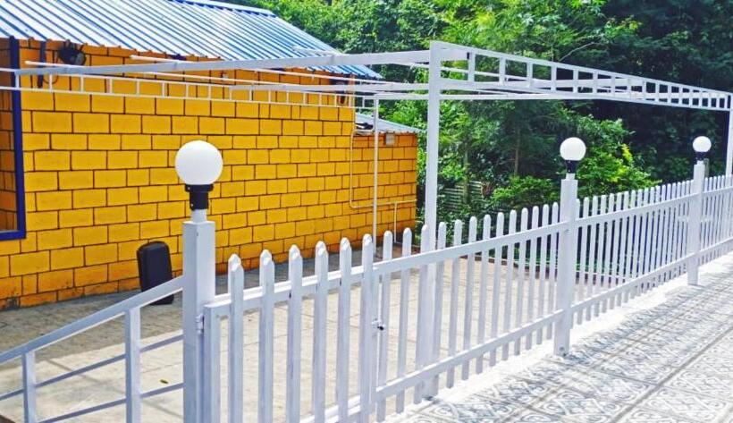 豪华家庭房间, Staymaker River Wood Residency
