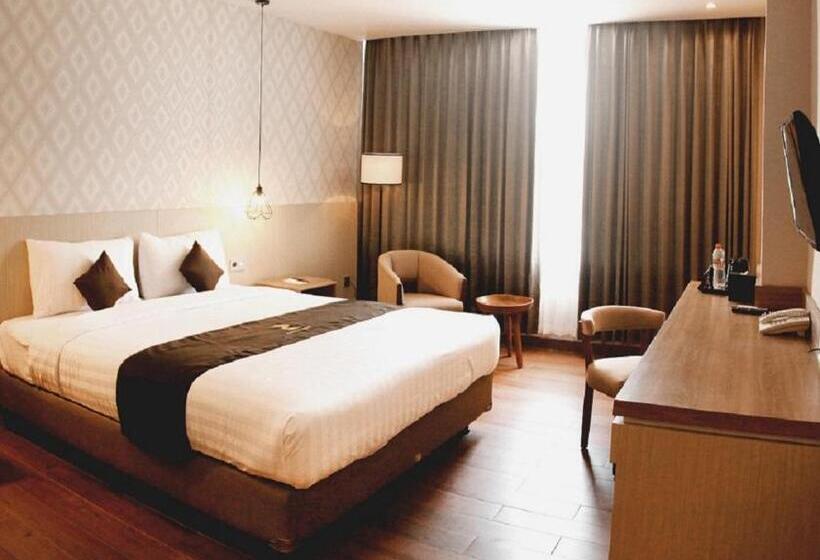 디럭스 룸, Zenith Premiere Hotel Baubau