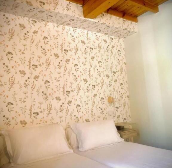 Quarto Estandar, Hostal As Margaritas