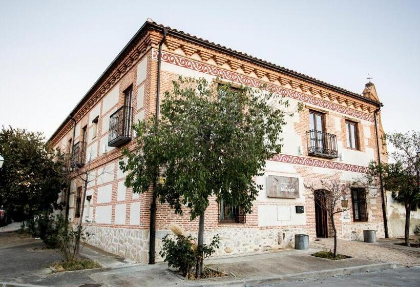 Четырехместный Номер Стандарт, Hostería Del Mudéjar ávila