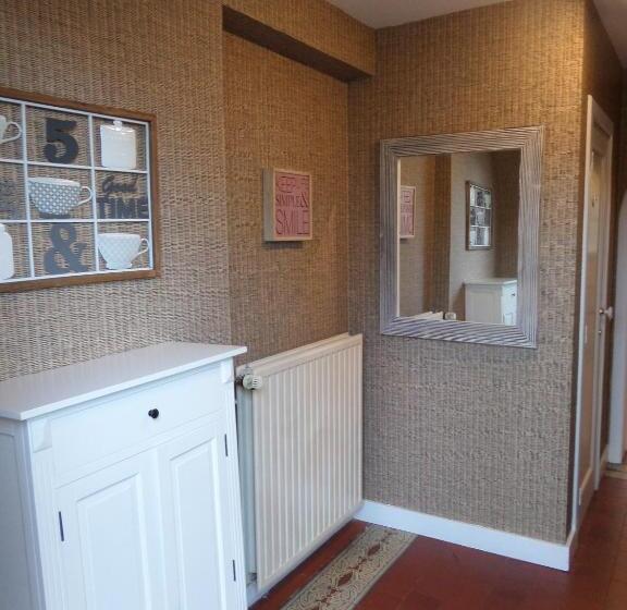 1间卧室的房子, L étape Fagnarde   Bed, Breakfast & Sauna