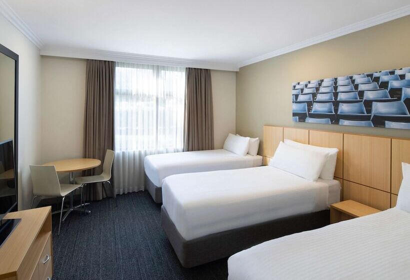 Номер Стандарт, Mercure Sydney Bankstown