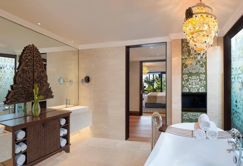 ویلای 4 خوابه, The St. Regis Bali Resort