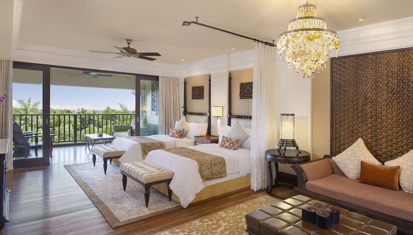 سوییت با چشم‌انداز باغ, The St. Regis Bali Resort