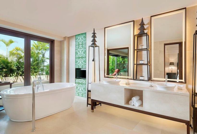 سوییت با چشم‌انداز باغ, The St. Regis Bali Resort