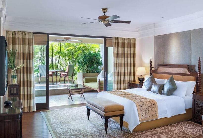 سوییت با چشم‌انداز باغ, The St. Regis Bali Resort