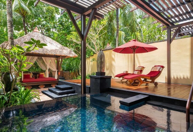 سوییت با چشم‌انداز باغ, The St. Regis Bali Resort