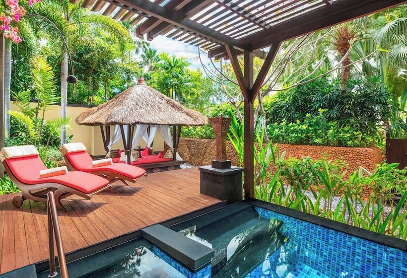 سوییت با چشم‌انداز باغ, The St. Regis Bali Resort