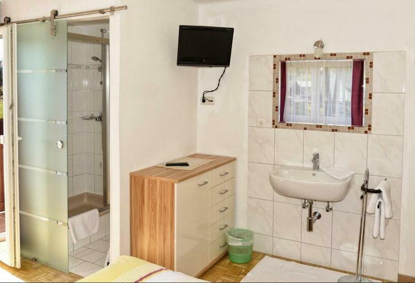 اتاق استاندارد با بالکن, Haus Gabriela